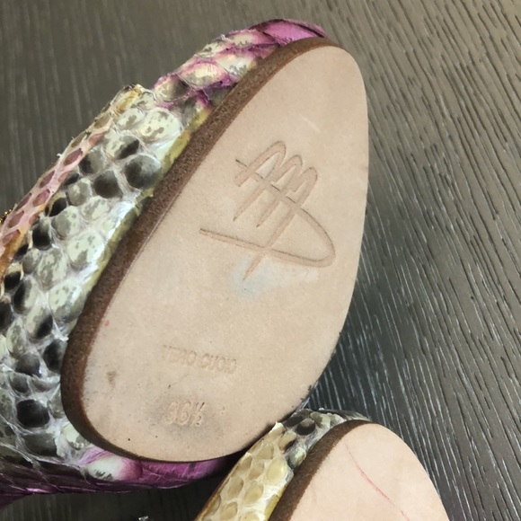 Massimo Dogana Sandals Size 6.5 - Picture 7 of 14